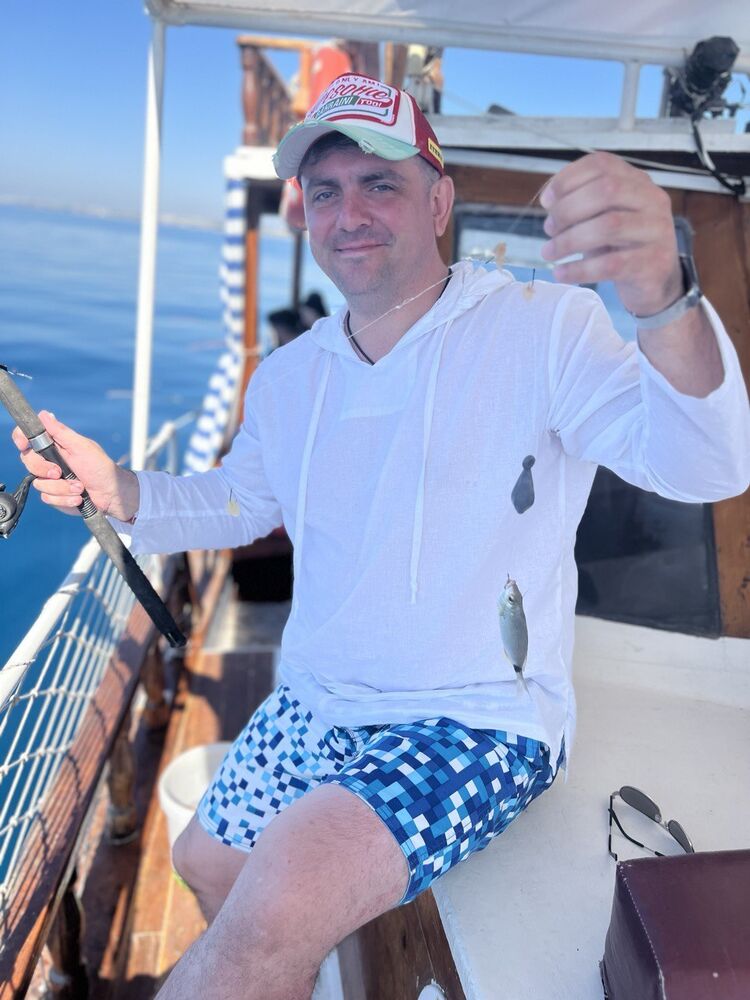  ,   Konstantin, 39 ,   ,   