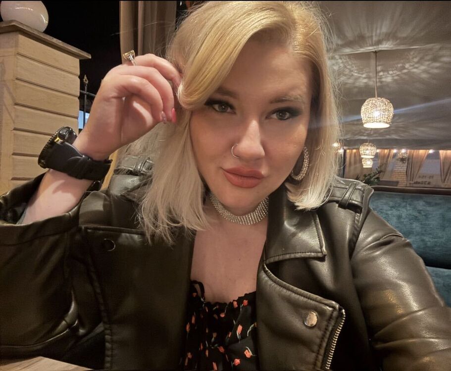  ,   , 33 ,   c 