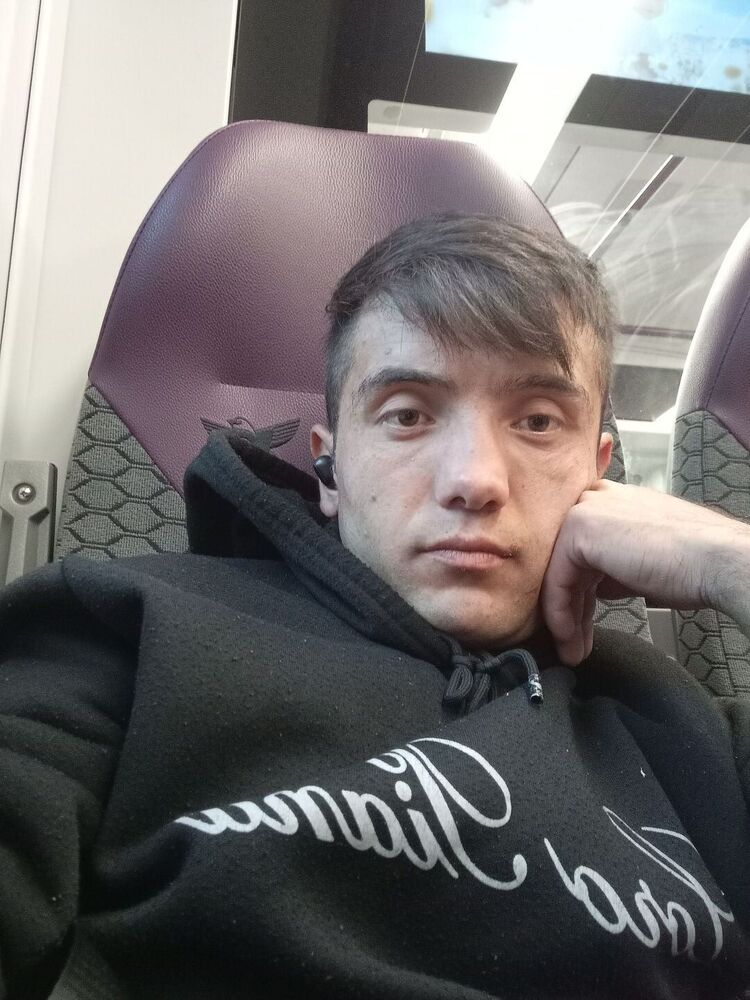  53603044  , 28 ,    
