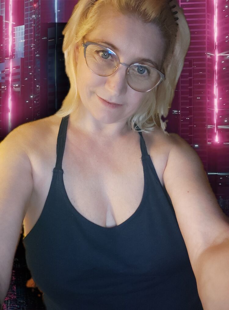  50614374  Vrednaya, 44 ,    