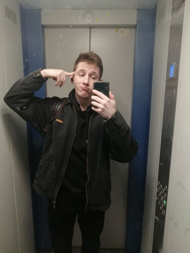  33415324  , 22 ,    