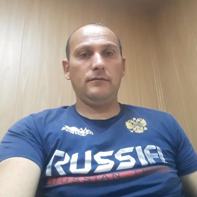  ,   Ashot, 40 ,   ,   
