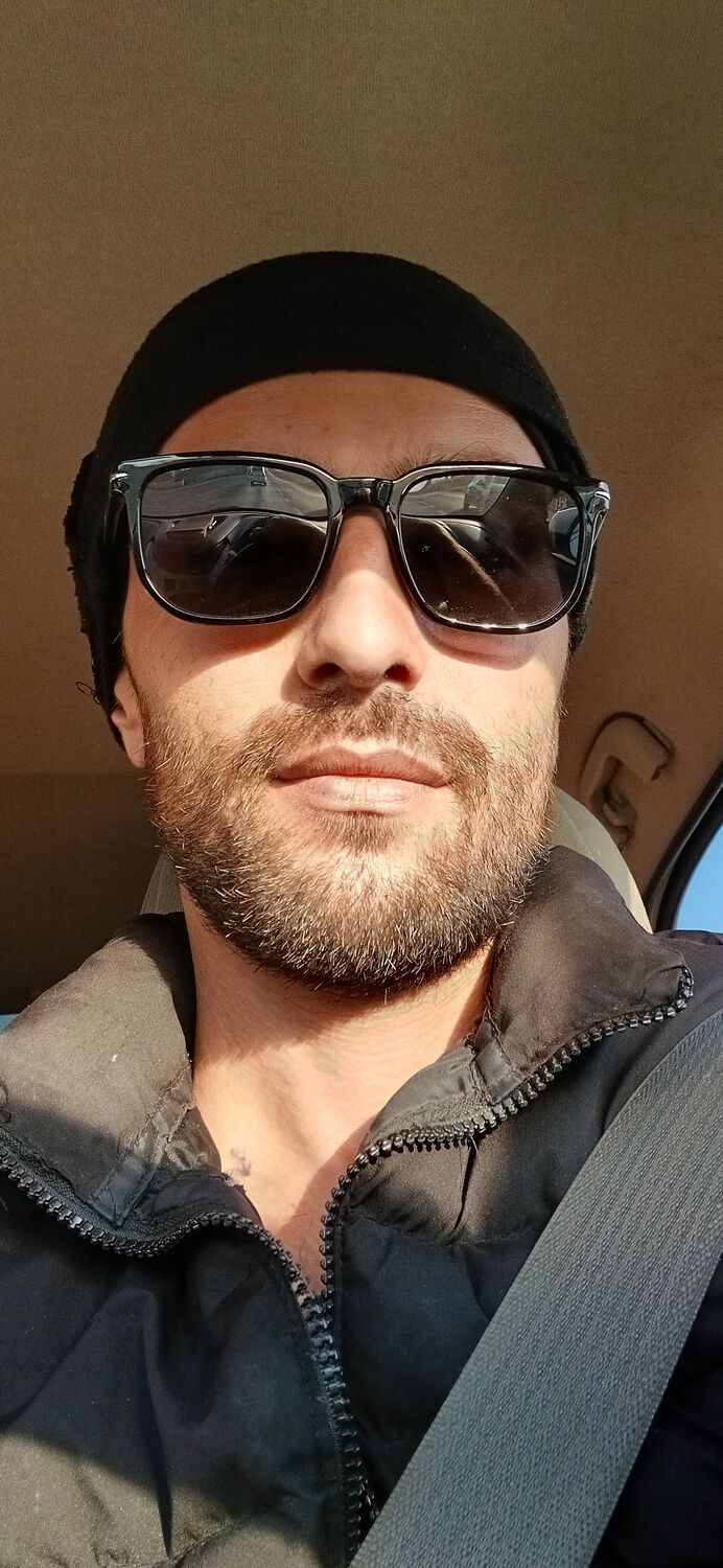  ,   Fedya, 32 ,   ,   