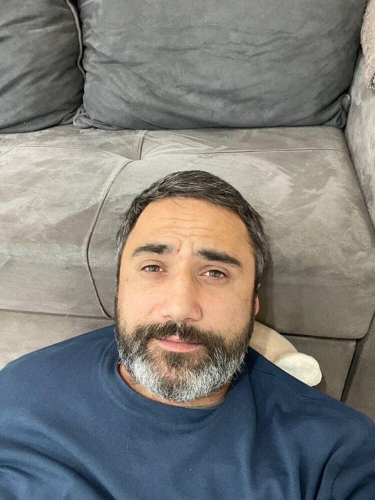  ,   Luka, 37 ,   ,   