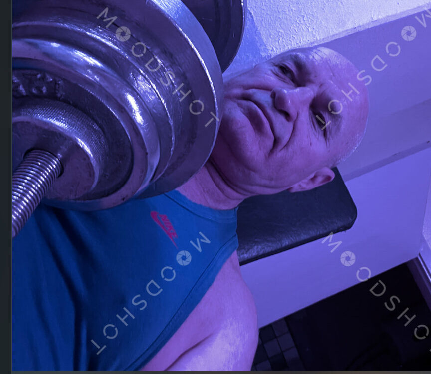  47246784  Oleg, 51 ,    
