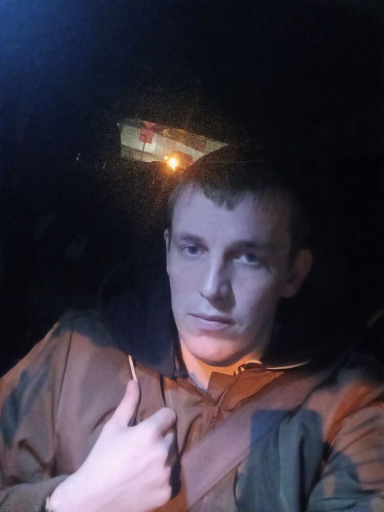  49957404  , 31 ,    