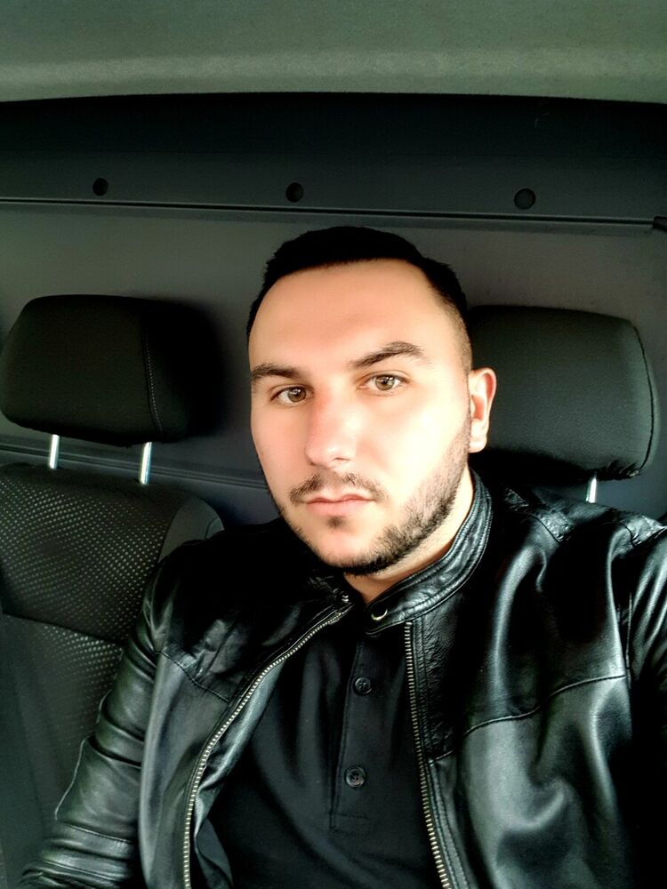  ,   Nick, 35 ,   