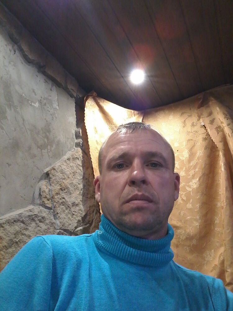  49484094  , 44 ,    