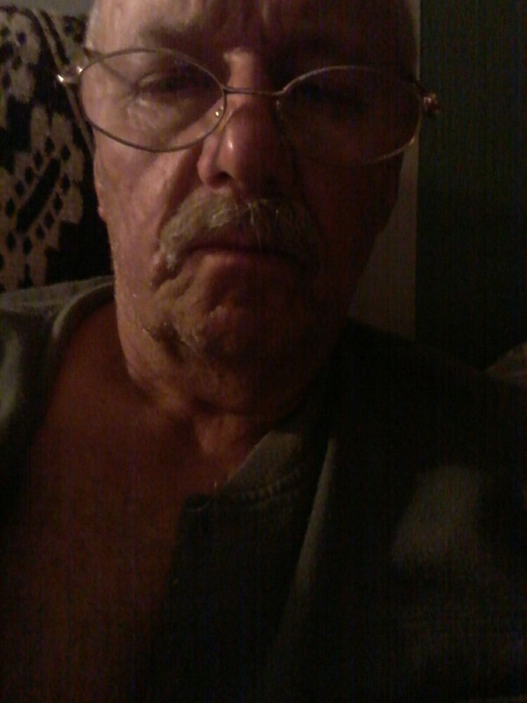  17596884  Mirek, 70 ,    