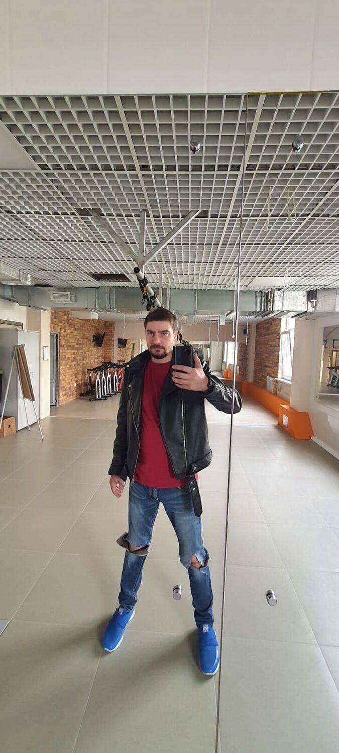  42133834  , 39 ,    