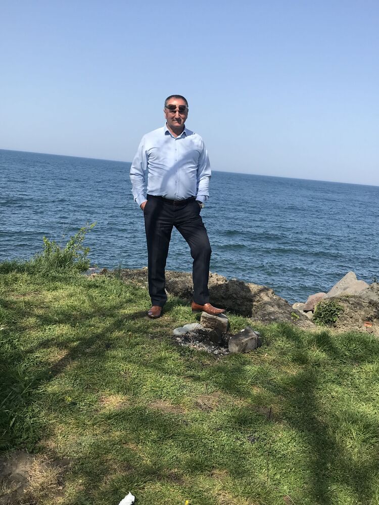  28179154  Ahmet, 49 ,    