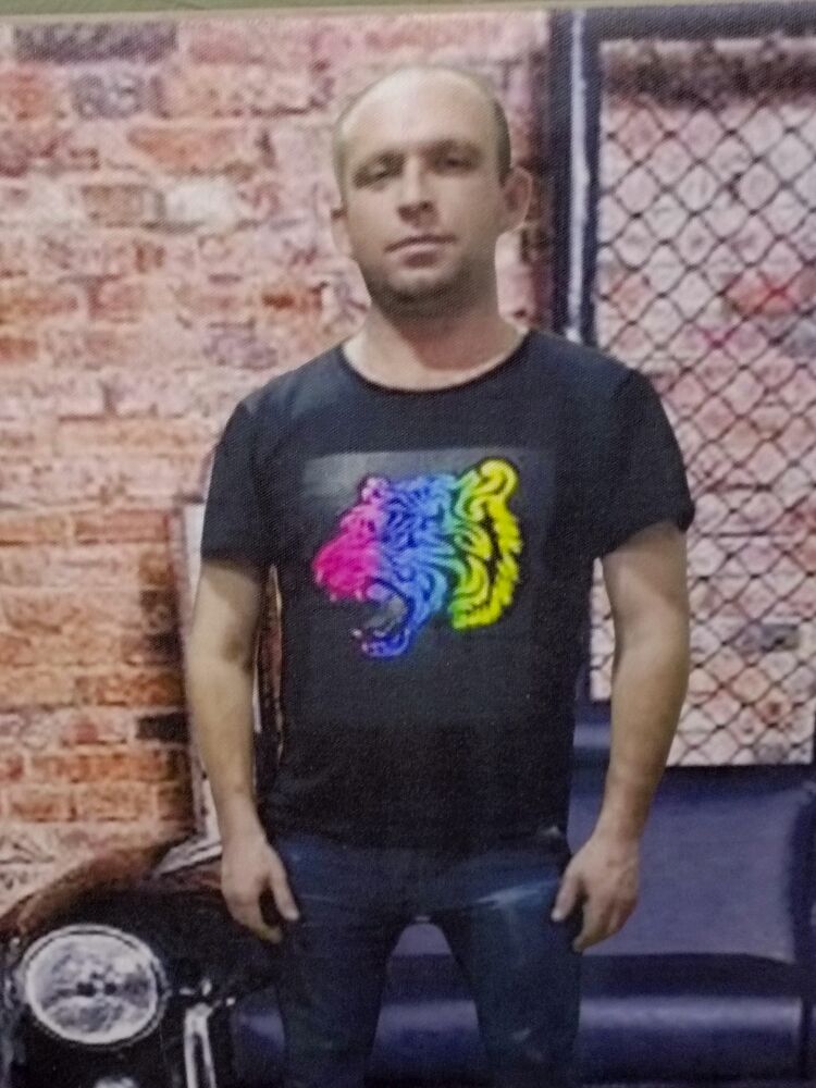  48047704  , 42 ,    --