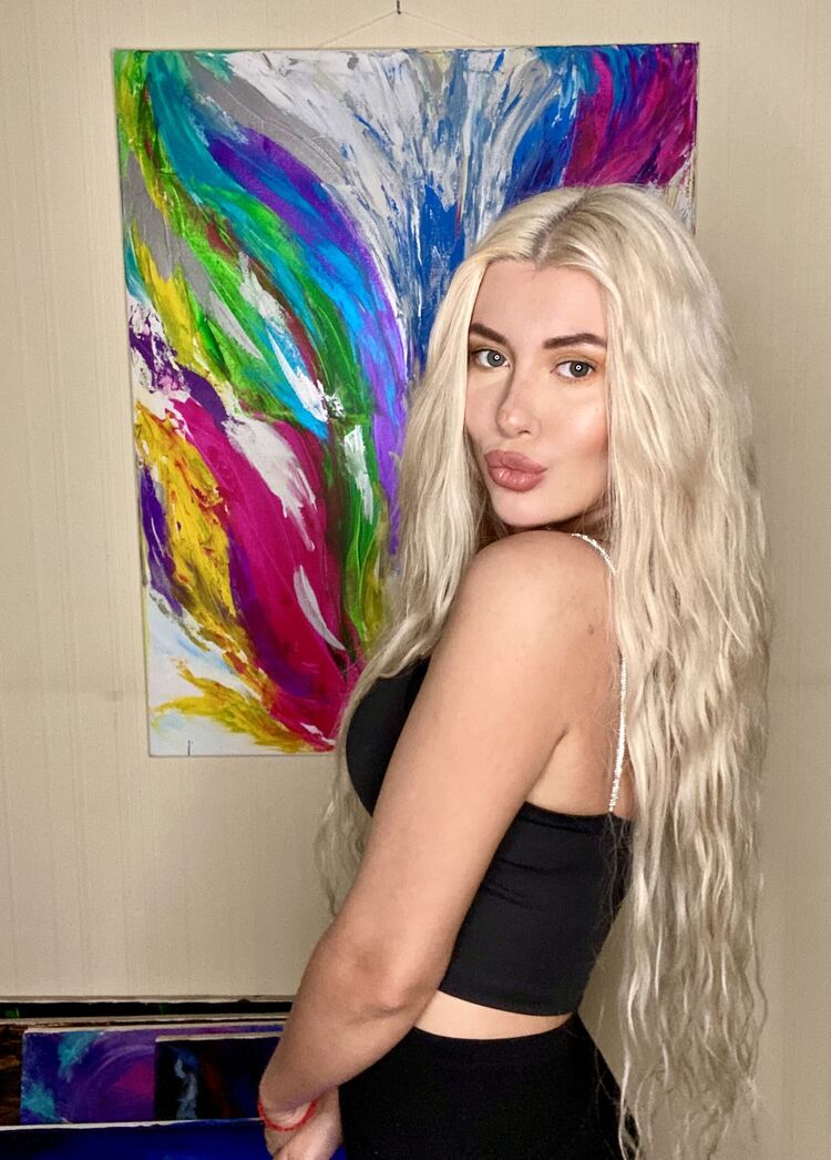  39760334  Diana, 28 ,    -