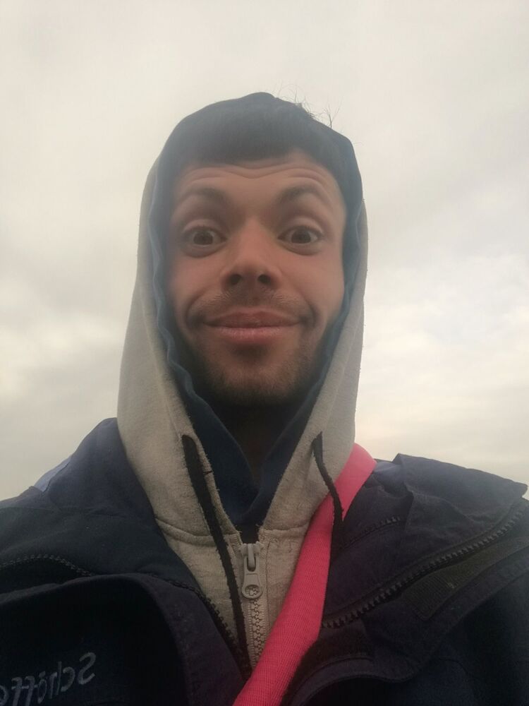  33851134  Otxadosbi, 32 ,    