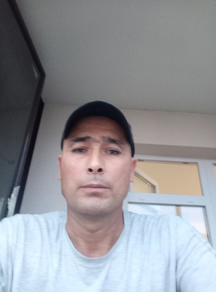  44288894  , 47 ,    