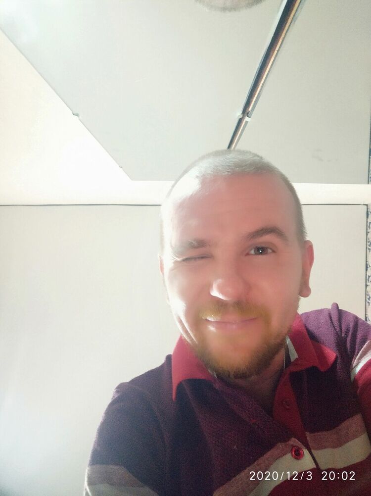  22371794  , 44 ,    