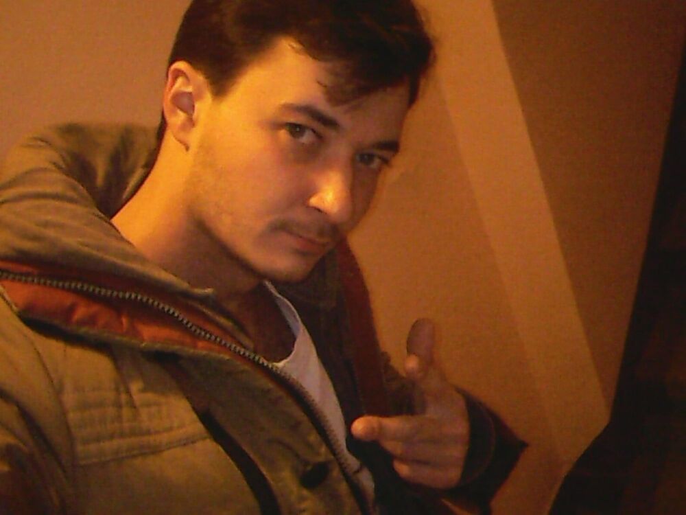  13670164  Ivan, 36 ,    