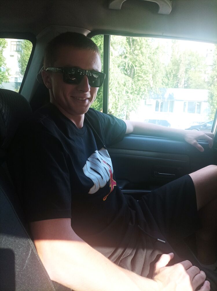  38043374  Egor, 27 ,    