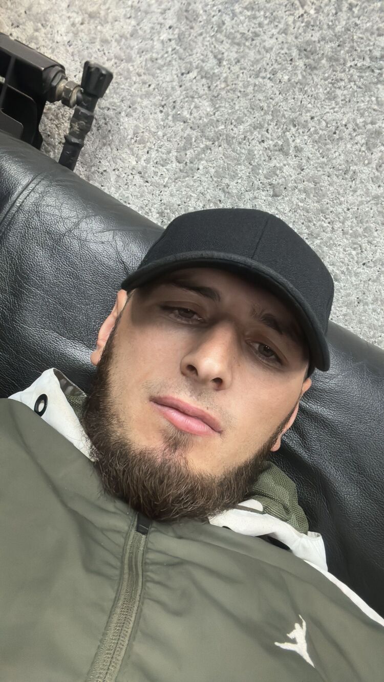  47526524  , 28 ,    