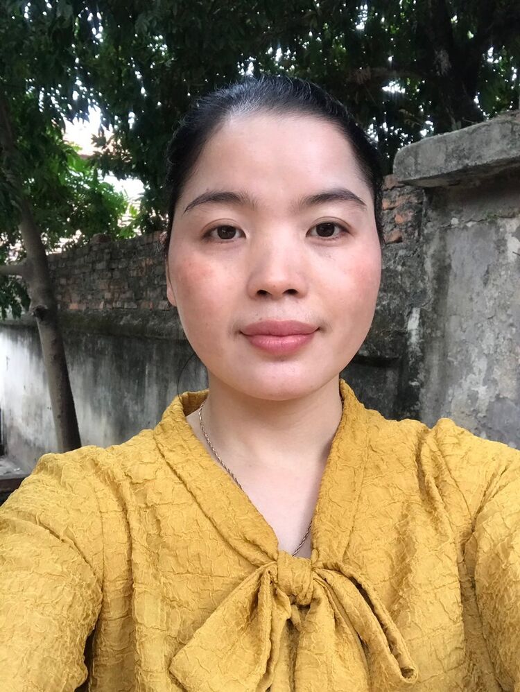  ,   Nguyet, 42 ,   ,   