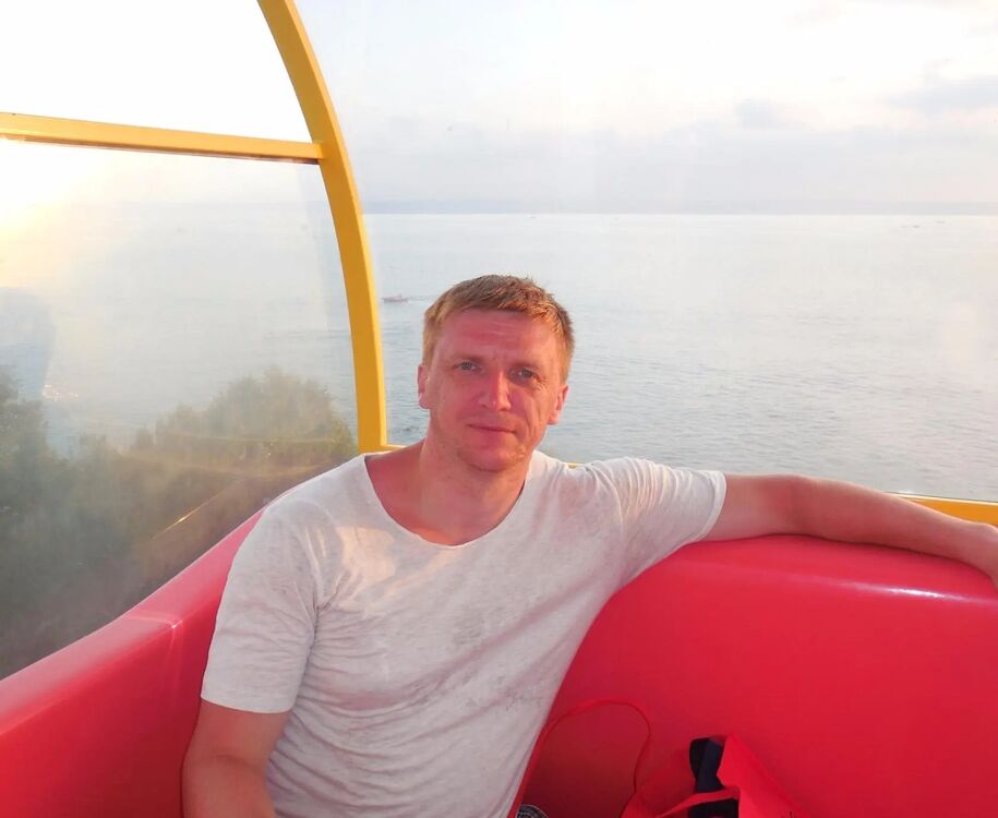  38371914  Alexey, 44 ,    