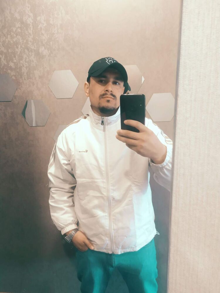  ,   Parviz, 31 ,   ,   