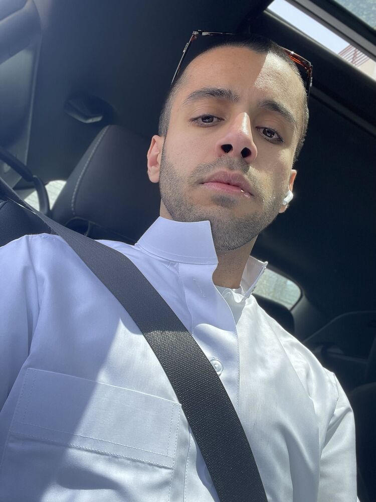  28584634  Abdullah, 29 ,    New York City