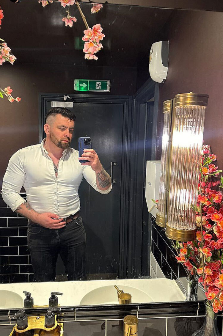 ���������� ������, ���� ������� James, 48 ���, ������������ ��� ������, ����� � ���������, c�������� ���������, ���������