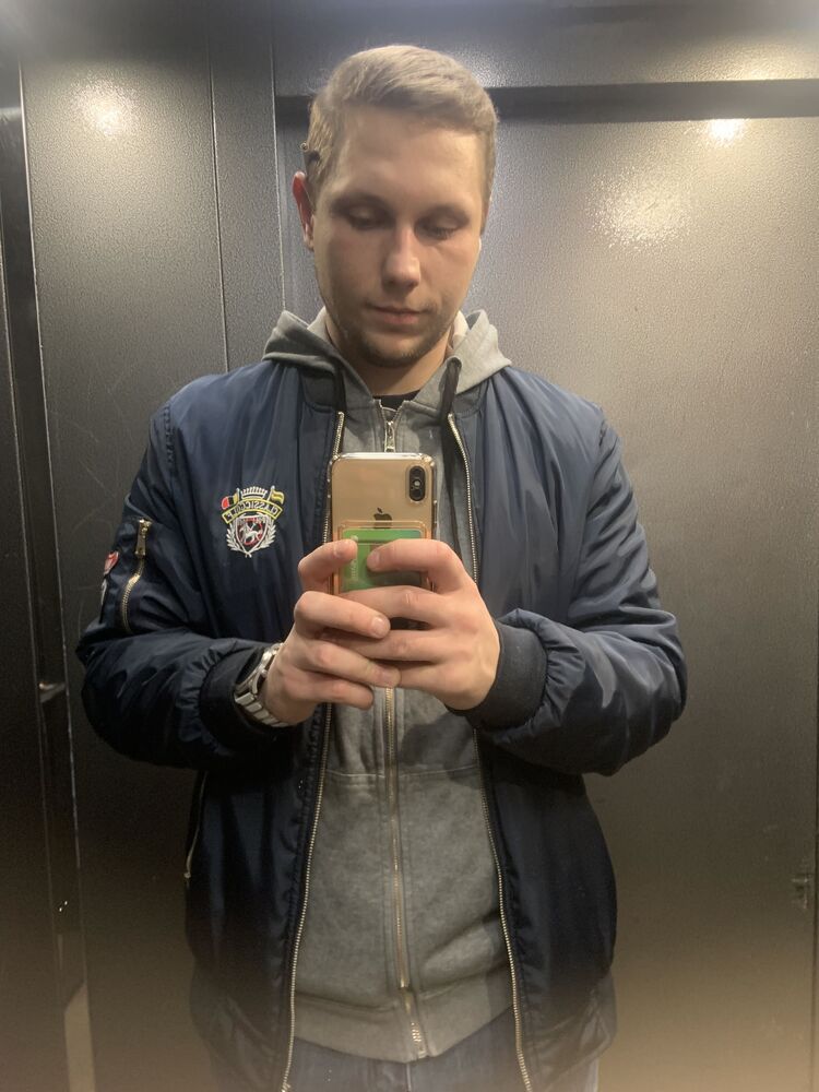  31405854  , 27 ,    -