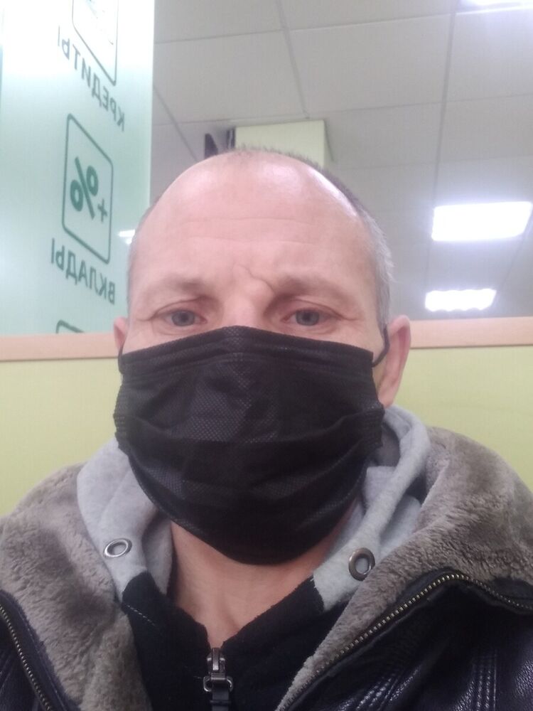  22313744  Sergey, 47 ,    