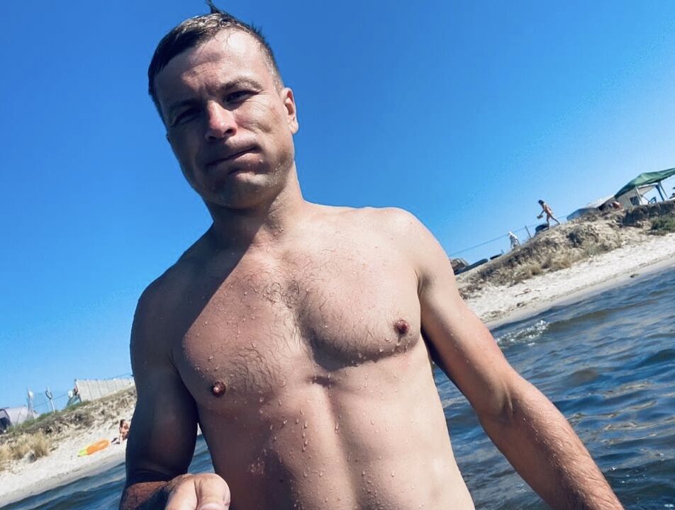  54443864  , 37 ,    -