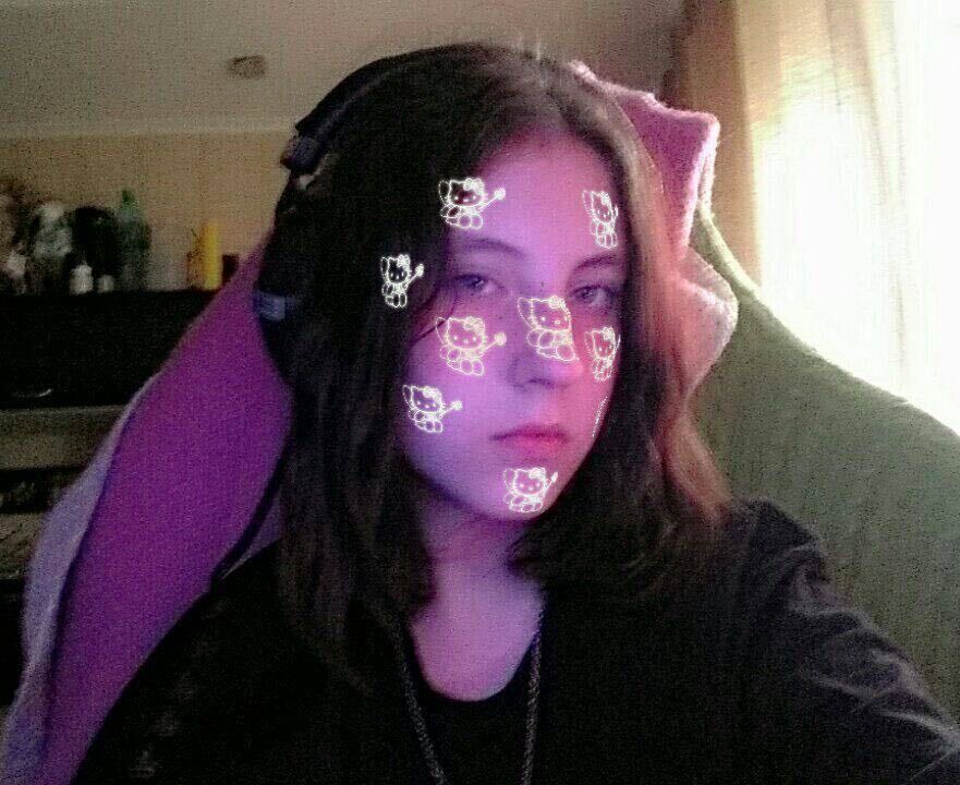  40462684  , 21 ,    