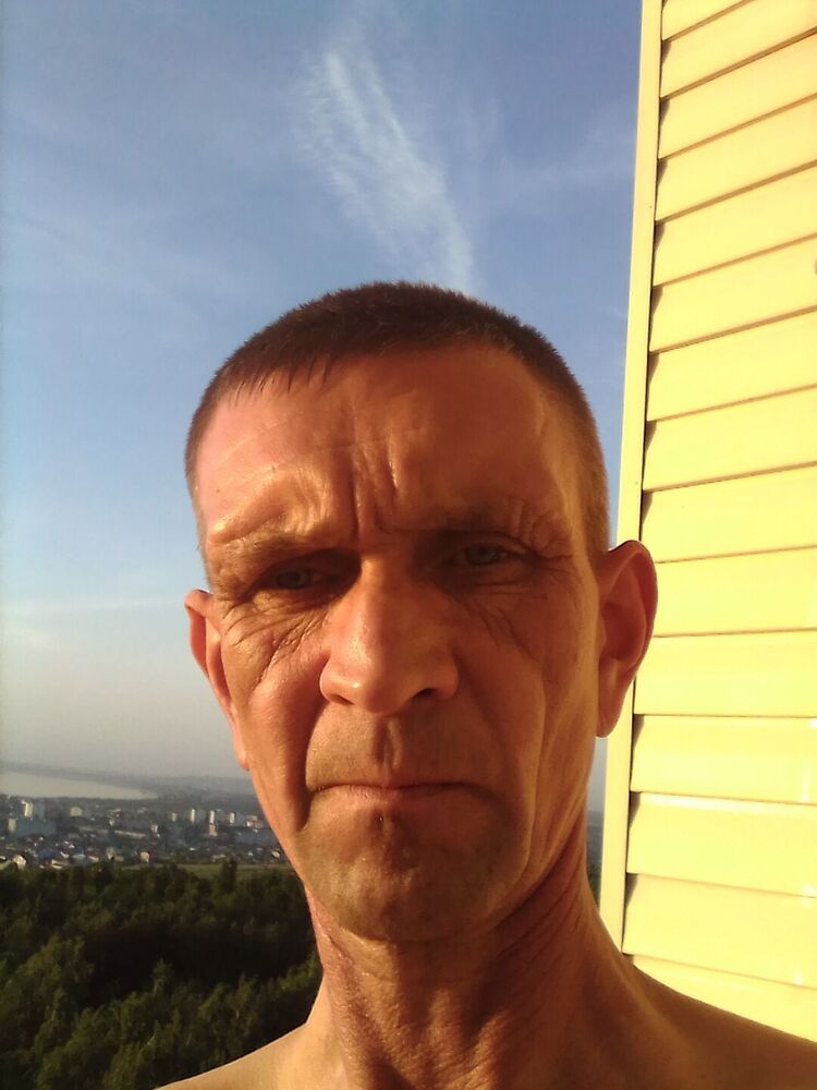  32193094  , 52 ,    