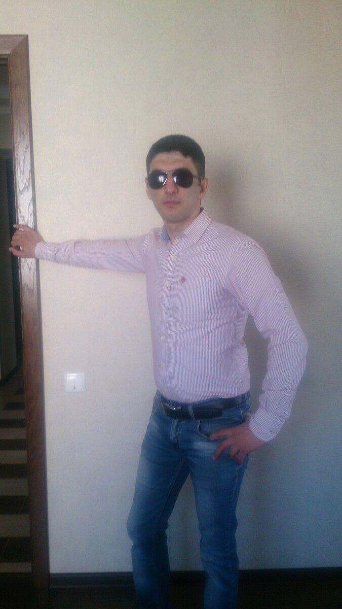  14746854  , 37 ,    