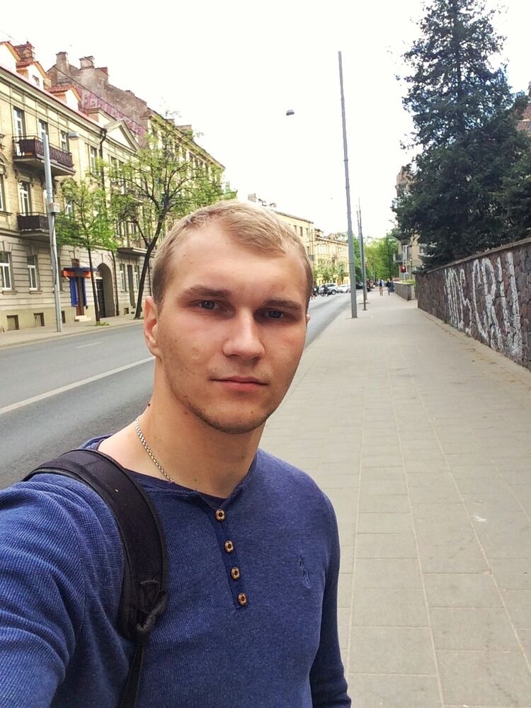  ,   Andre, 30 ,     , c 