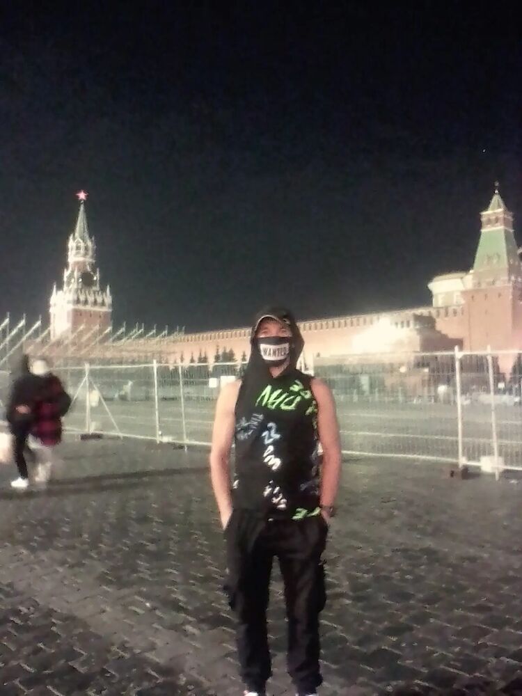  ,   Artur, 40 ,   ,   