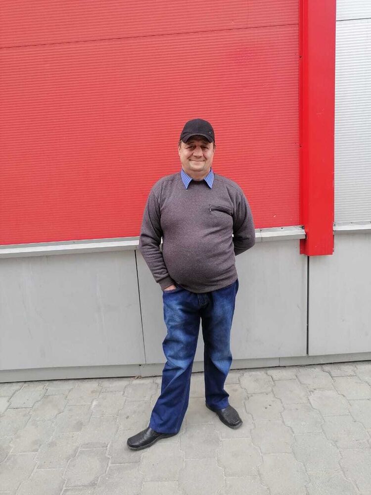  30824964  Petr, 57 ,    