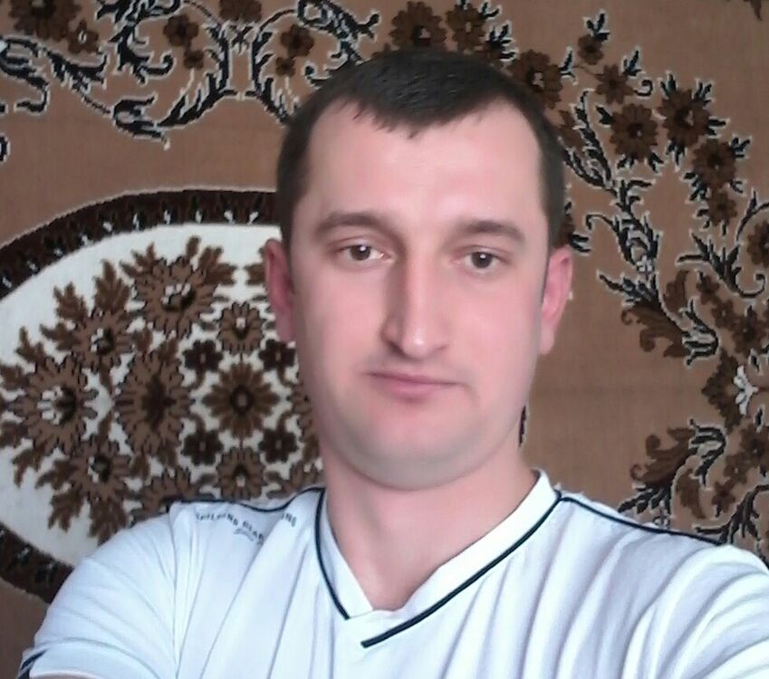  ,   Vitalii, 37 ,     , c 