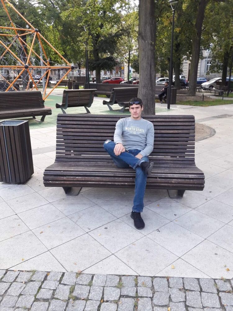  ,   Davit, 34 ,   ,   