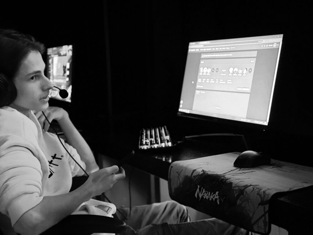 ���������� ��������, ���� ����� QweekHantIck, 23 ����, ������������ ��� ������, ����� � ���������