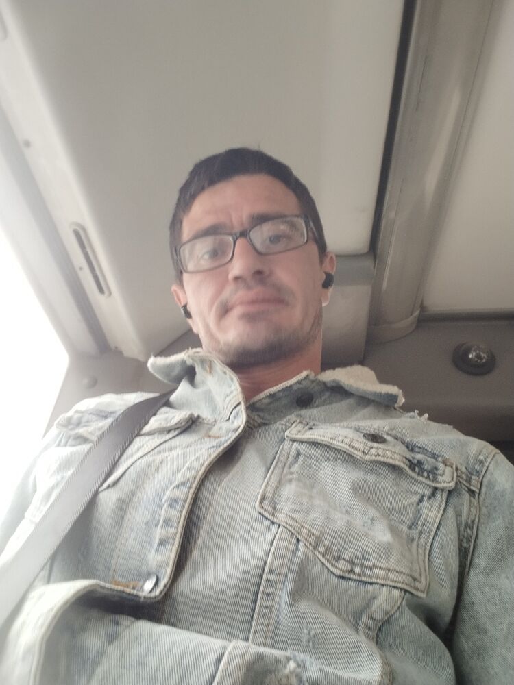  44589244  , 41 ,    