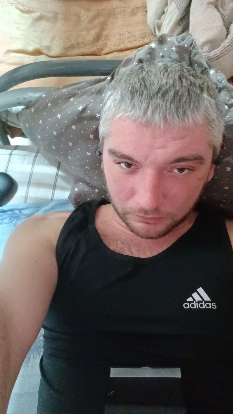  47427684  , 34 ,    