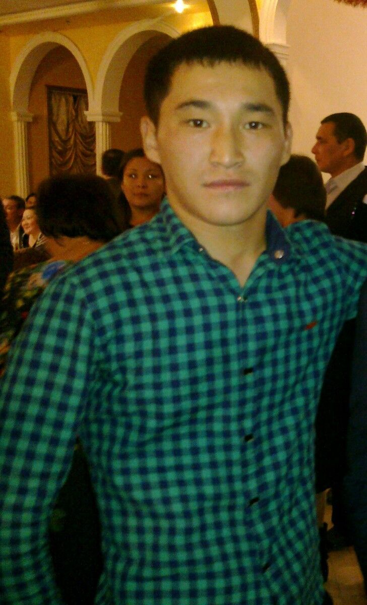  4224664  Nurik, 36 ,    