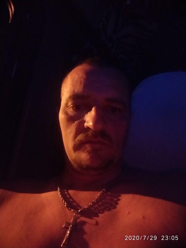  20643894  Vasya, 45 ,    