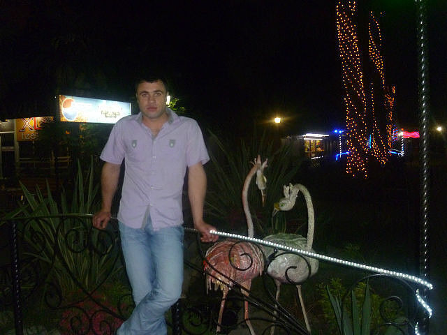  ,   Vlad, 37 ,   