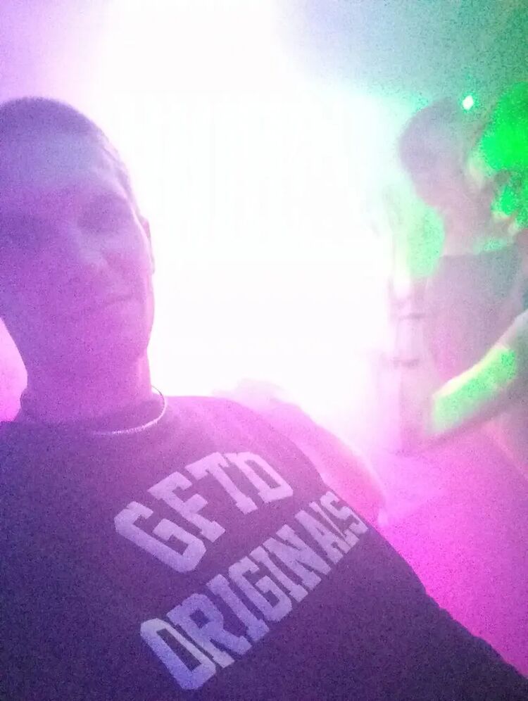  27424844  , 32 ,    -