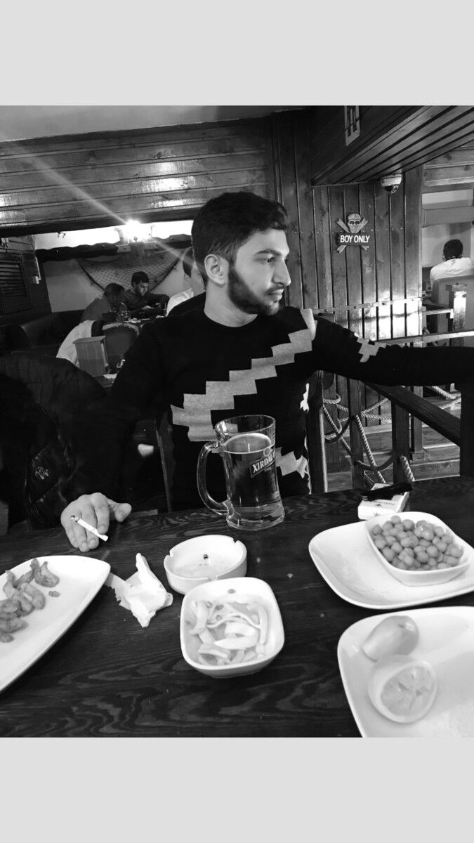  ,   Niko, 30 ,   