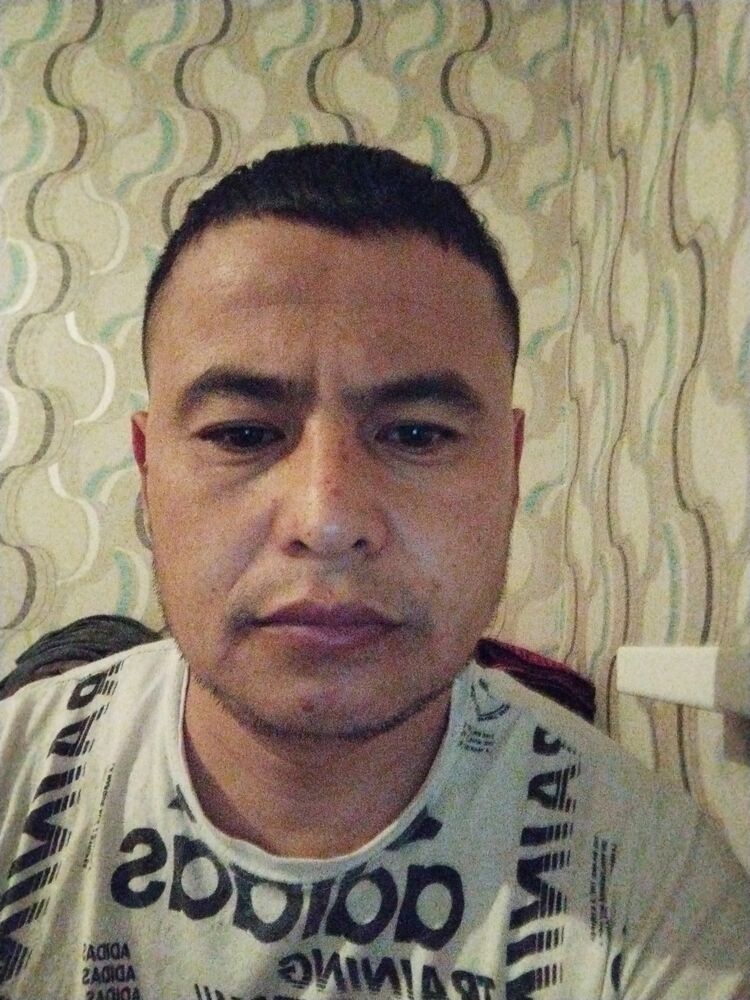  ,   Ali, 27 ,  