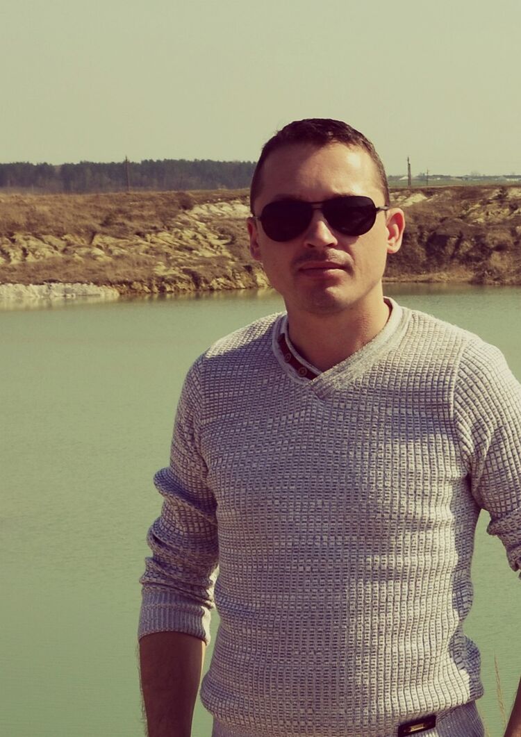  13208394  Alexander, 39 ,    