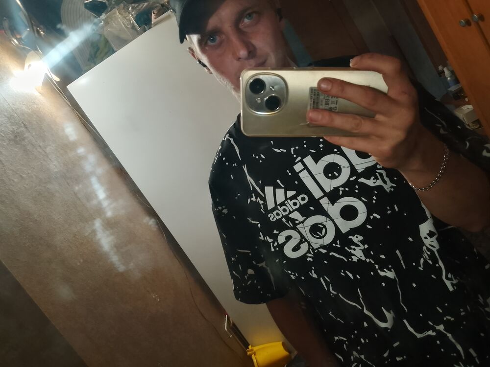  52994054  , 25 ,    --